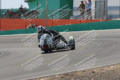 media/Apr-20-2025-AHRMA (Sun) [[393a79c373]]/Race/Group 9/Turn 4b/